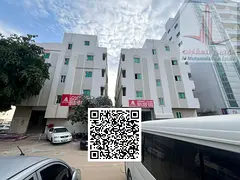 Studio apartment with bathroom, kitchen, and balcony. Excellent location.