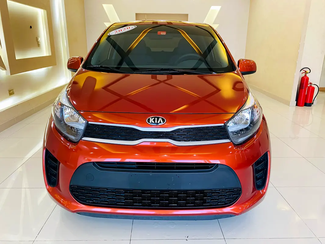 Kia Picanto 2020 — photo 1 of 19