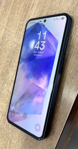 Samsung $% 256 GB 8 GM Ram