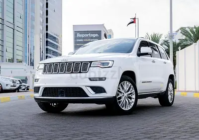 IMMACULATE Single Owner 2017 Jeep Grand Cherokee Summit 5.7L V8 | GCC Specs | Full Agency History