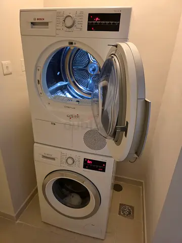 Bosch Series 6 Seprate Set Washerdryer Latest Version Mint Use Like New Condition