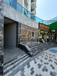 Premium Retail Space | Prime Spot | with Parking