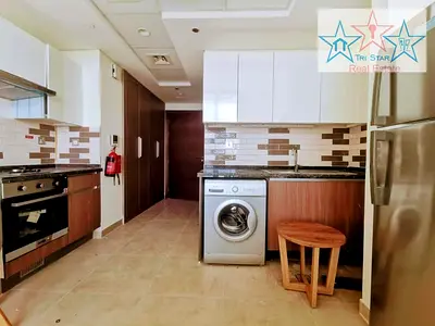 HOT DEAL || CHIILLER FREE || FULLY FURNISHED || BIG BALCONG