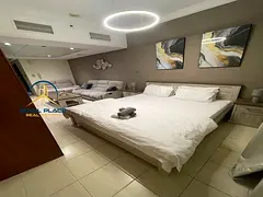 Elegant Furnished Studio Size 420 Sqft Near The Metro