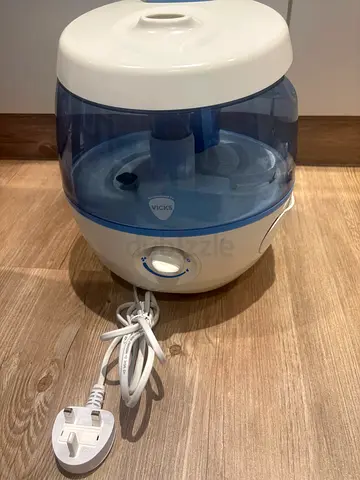 BARGAIN VICKS COOL MIST HUMIDIFIER