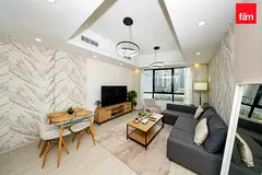 Near metro 1 bed fully furnished and upgraded