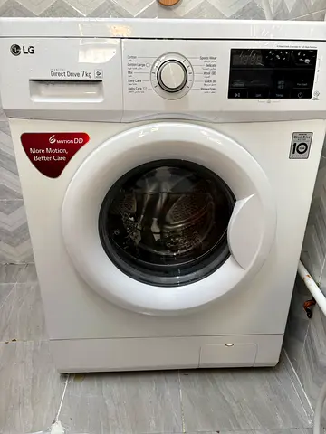 Washing Machine for Sale – Needs Repair (AE Error)