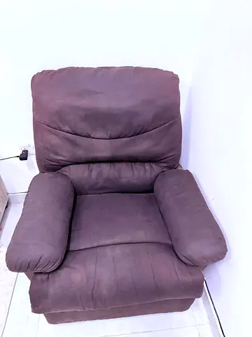 Lazy Boy Chair, Home Box