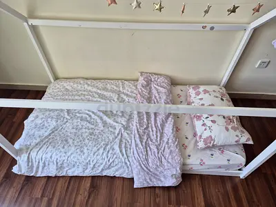 White Wooden House-Style Toddler Bed Frame (Single)