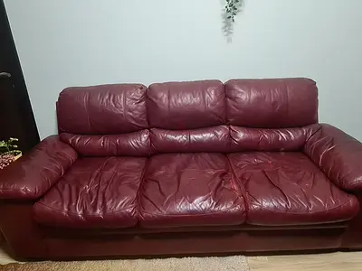 Used Burgundy Leather 3-Seater Sofa - Comfortable, Solid Frame