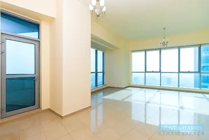 3 Bedroom for Sale - Julphar Towers - Ras Al Khaimah - High Floor