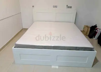 IKEA brimnes king size 180×200cm bed frame with headboard+ 4 big storage drawers with IKEA mattress