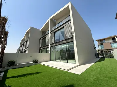 Large Plot | Corner Unit | Brand New