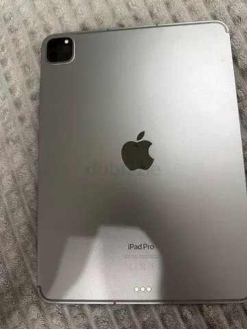 Apple iPad Pro (11inch)(4th generation)(256 GB)(Silver) - Good Condition, 11/12.9-inch Series
