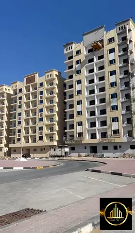 للبيع استديو في منطقة الاميرة قريب جدا من التسليم