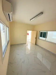 BEDROOM WITH KITCHEN, SEPARATE ACCESS