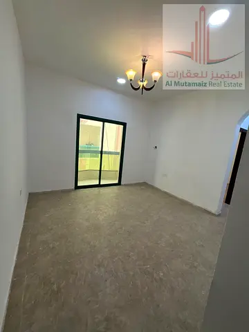 One-bedroom apartment with a living room, one bathroom, and a balcony. Excellent location.