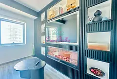 Upgraded | Chiller Free | Near Metro/Tram | High F