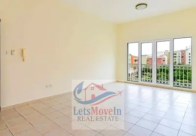 Reserve Parking /Maintenance Free!!2bhk for rent in cbd Building..............
