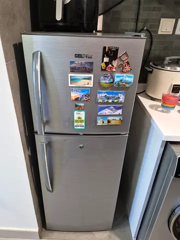 Geepas Double Door Refrigerator