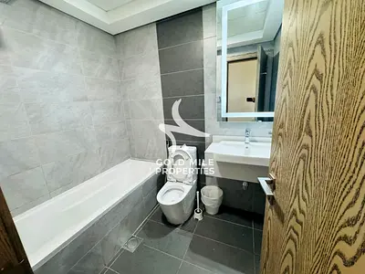 Elegant 2 Bedroom with Rooftop Terrace - Spacious Layout - Pool & GYM