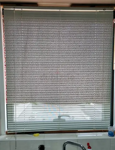 Window Plated Blinds light grey, 100cm, price 85 AED