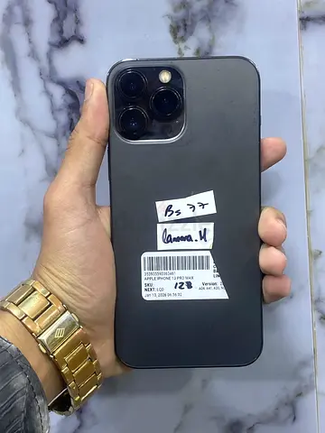iPhone 13 Pro Max (Graphite) - Good Condition, Unlocked camera message