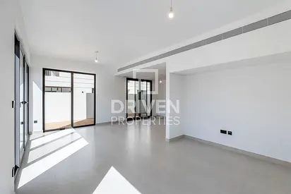 Modern Villa | Direct Access to Pool and Gym