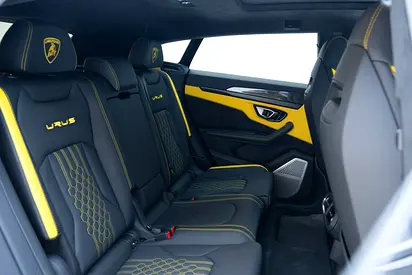 2024 Lamborghini URUS — миниатюра 11