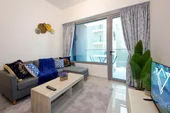 Luxury 1B near Masdar Park | with pool and gym