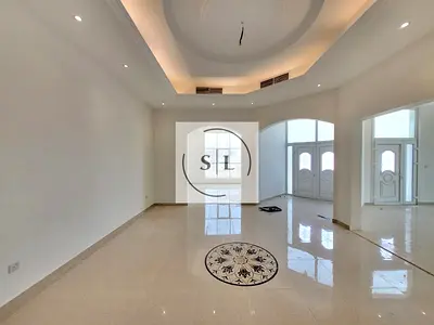 Spacious Villa | 6 Parking | Elegant Layout