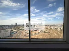Vacant | Bright &amp; Fitted | Open City View