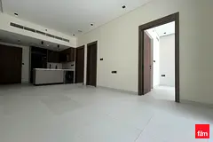 2BR Vacant | Corner Unit | Prime Location