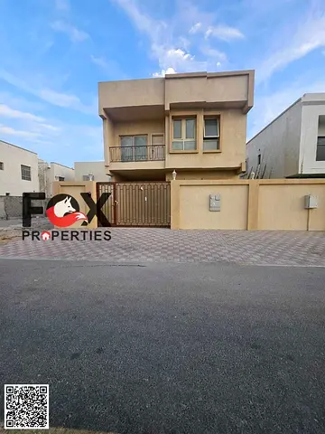 فيلا مميزه | بسعر مميز | موقع هادئ مناسب للعائلات | قريب من شارع محمد بن زايد