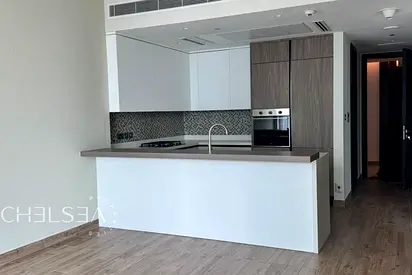 MARINA VIEW | MID-FLOOR | PRIME AREA