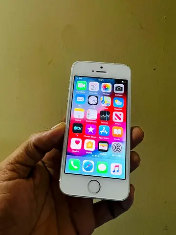 Apple I phone 5S Excellent condition