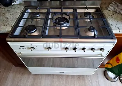 Smeg latest model gass/electric 5 burner top gass oven electric dual fan stove 90x60 cooking range