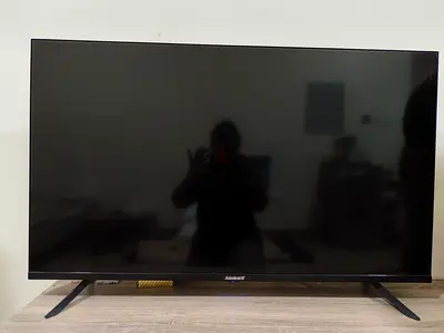 40-43 inch LED Flat Screen TV - Good Working Condition