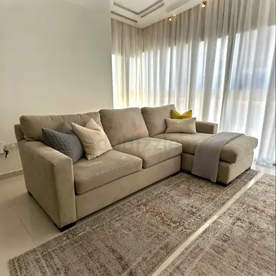 Crategbarrel L Shape Sofa Good condition