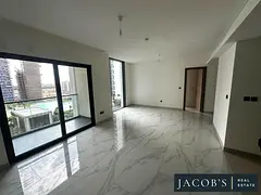 Lagoon view | Maids room | Low floor