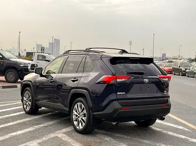 2019 Toyota RAV 4 — фото 5