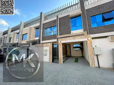🏡 For Rent | Luxury 5BR Villa with Private Pool | Zahya, Ajman Experience comfortable and spacious living in this beautifully fully furnished villa l