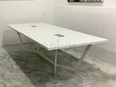 Diamond Modern Meeting Table