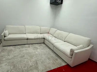 Same like new condition oc home 5 piece sofa
