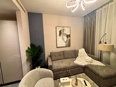 Spacious 1BR | High End Furnishing | Steal Deal