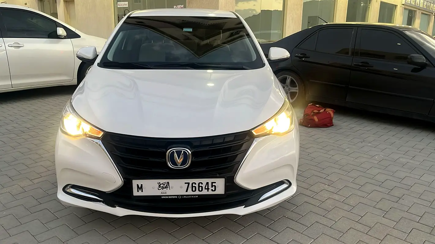Changan Alsvin 2024 — photo 1 of 5
