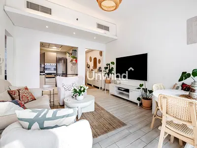 Luxurious 1BR | Fully Furnished | Pool View