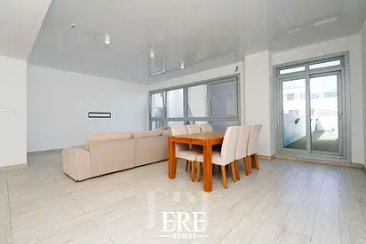 Grenland MBR | 2 Bed | Vacant | Prime Location