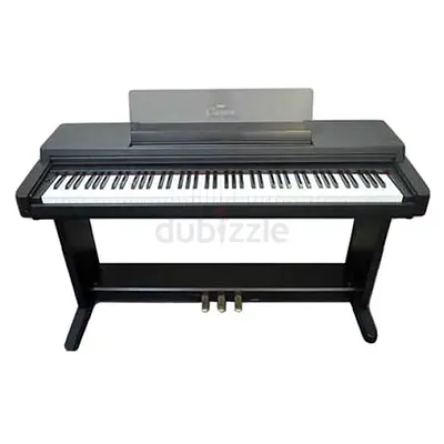 Yamaha Clavinova Clp560 piano. Japan made. Cash on Free delivery with six months warranty.