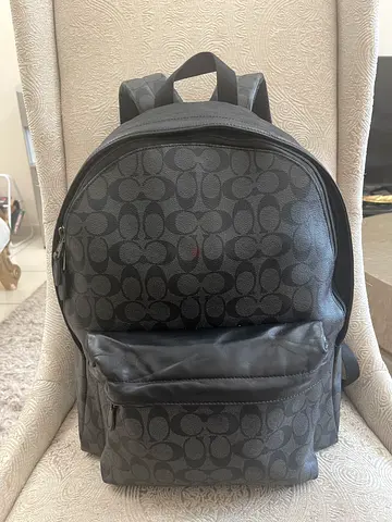 COACH LEATHER PADDED BACKPACK/LAPTOP BAG.. BIG SIZE